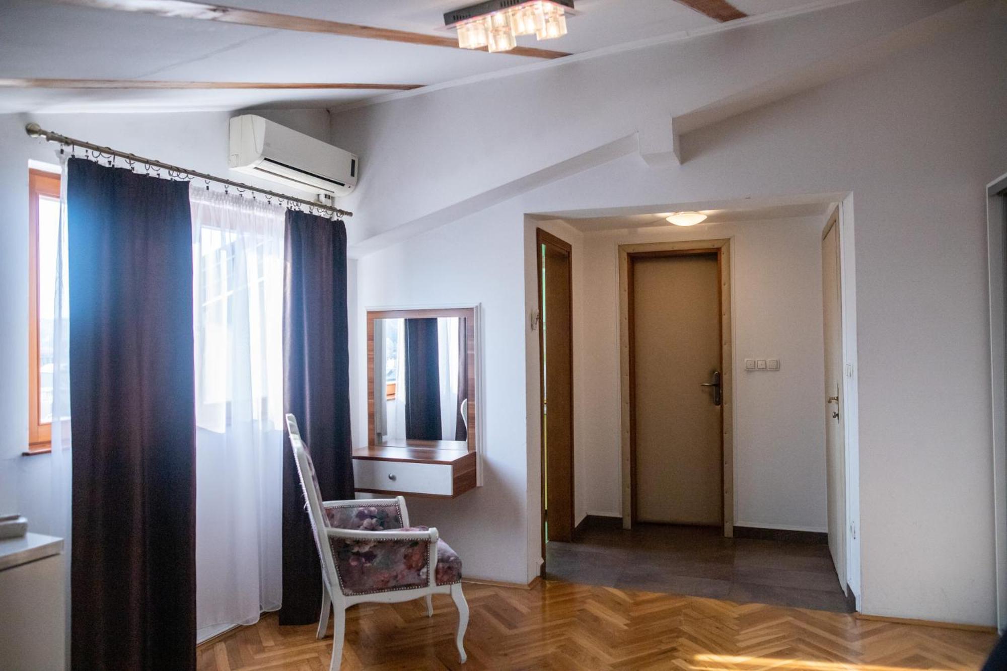 Hotel Herc Сараєво Екстер'єр фото